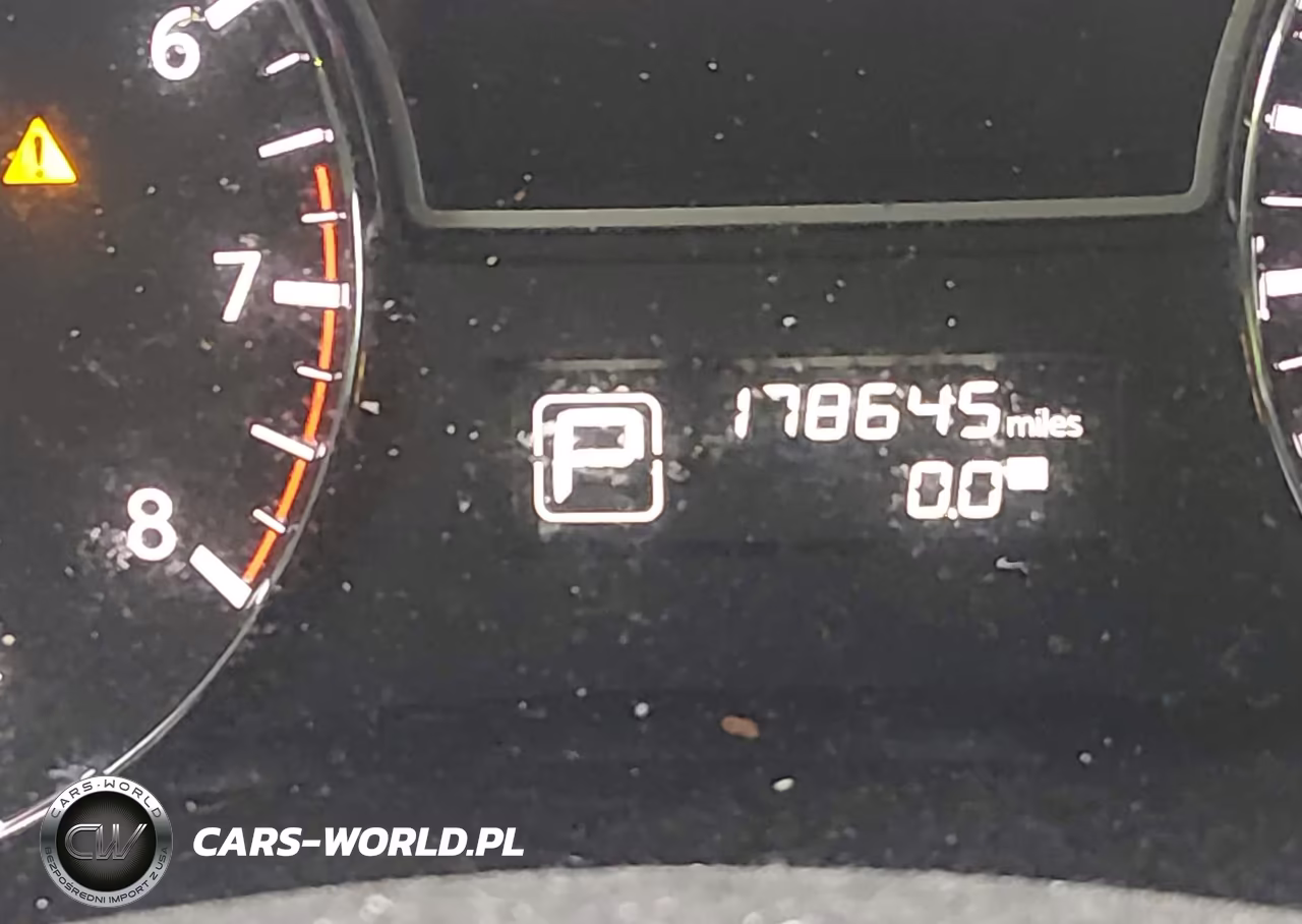 2015 Nissan Pathfinder Sl VIN:5N1AR2MM6FC721591 - 16