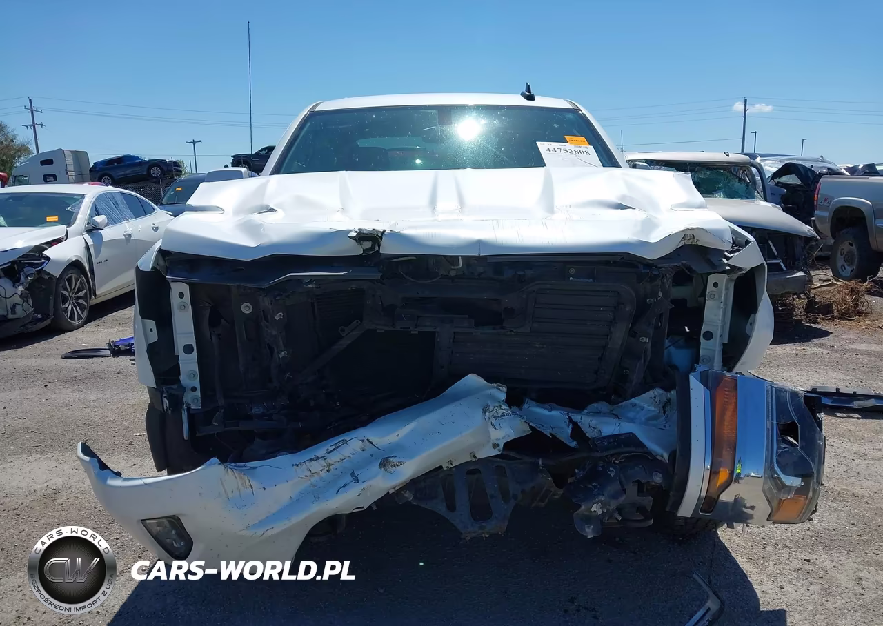 2018 Chevrolet Silverado 1500 2Lt VIN:3GCUKREC2JG531412 - 12