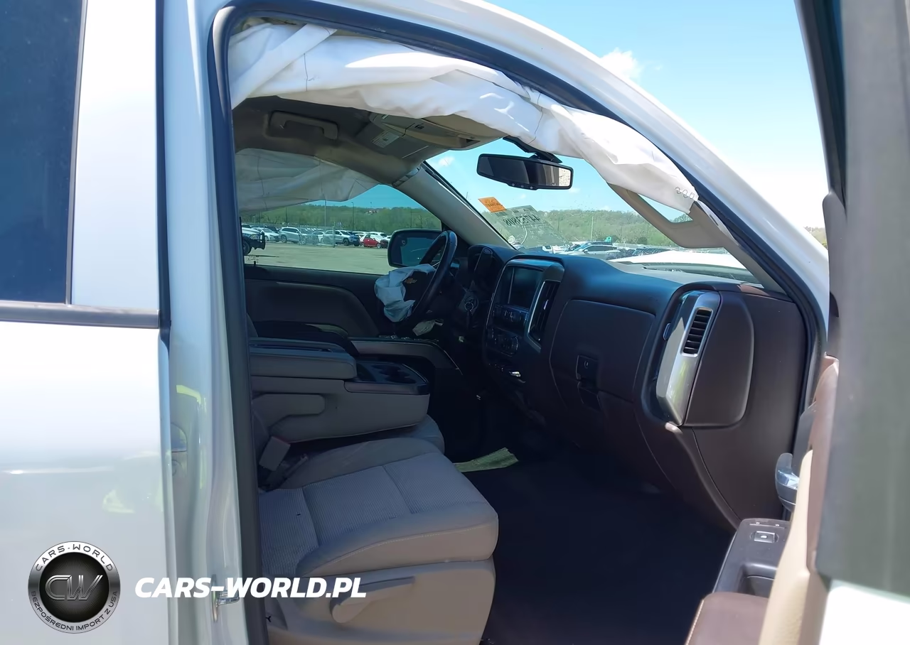 2018 Chevrolet Silverado 1500 2Lt VIN:3GCUKREC2JG531412 - 5