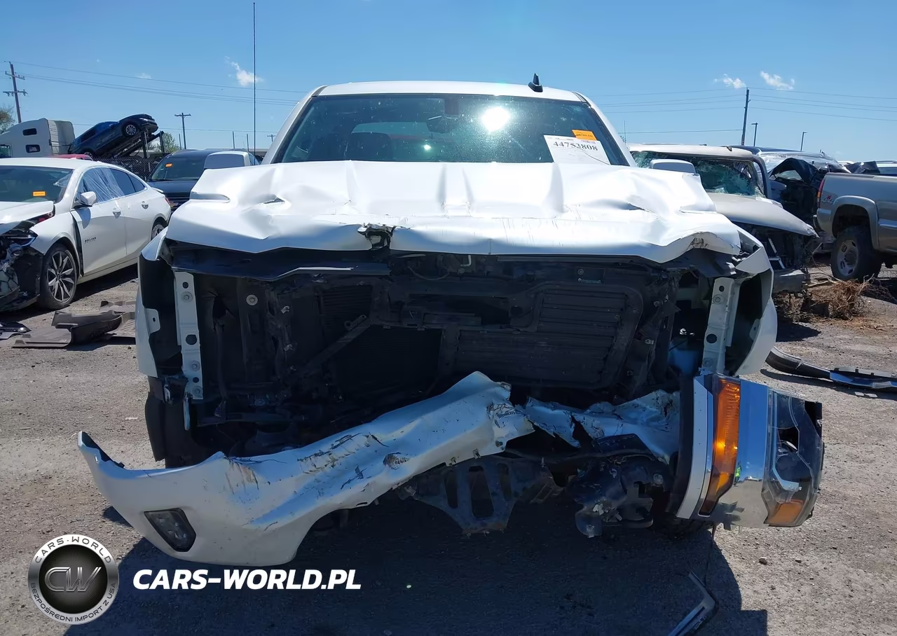 2018 Chevrolet Silverado 1500 2Lt VIN:3GCUKREC2JG531412 - 6