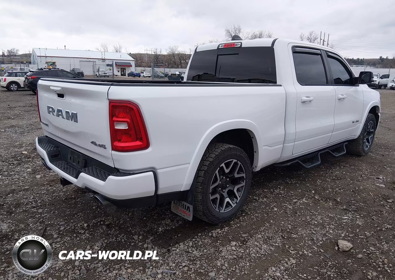 2025 Ram 1500 Laramie 4X4 6'4 Box VIN:1C6SRFRP0SN547171 - 4