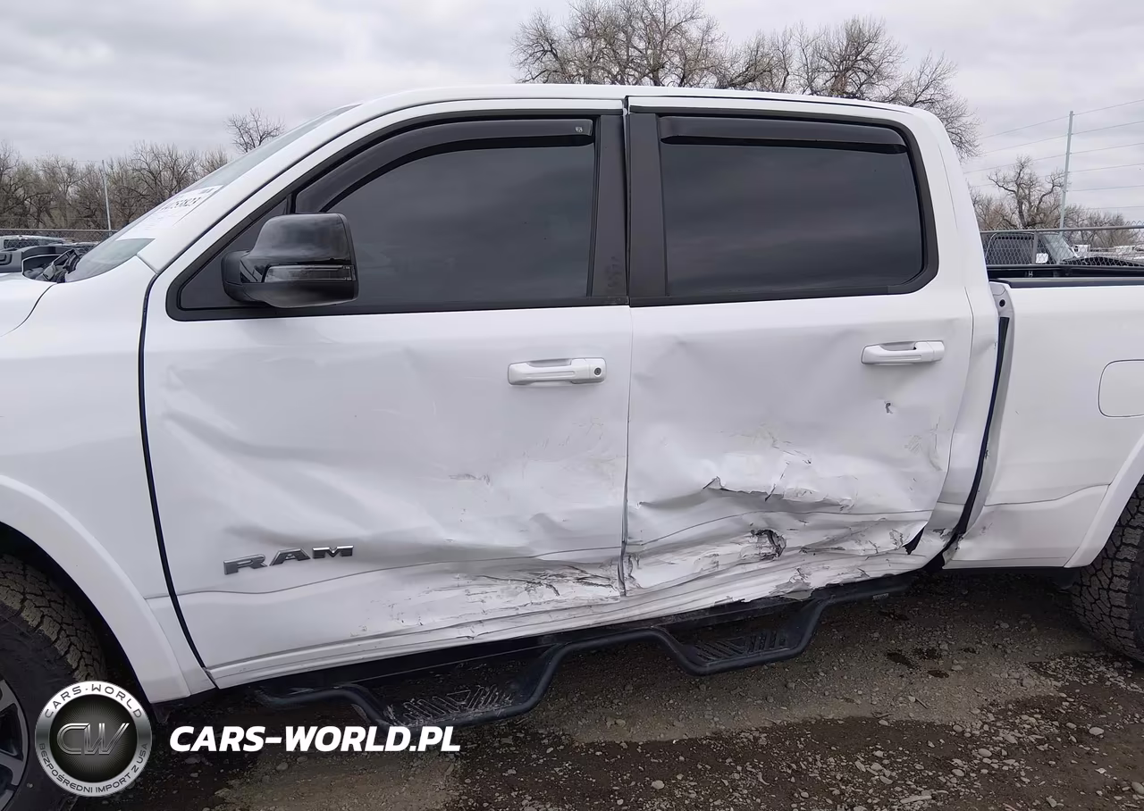 2025 Ram 1500 Laramie 4X4 6'4 Box VIN:1C6SRFRP0SN547171 - 6