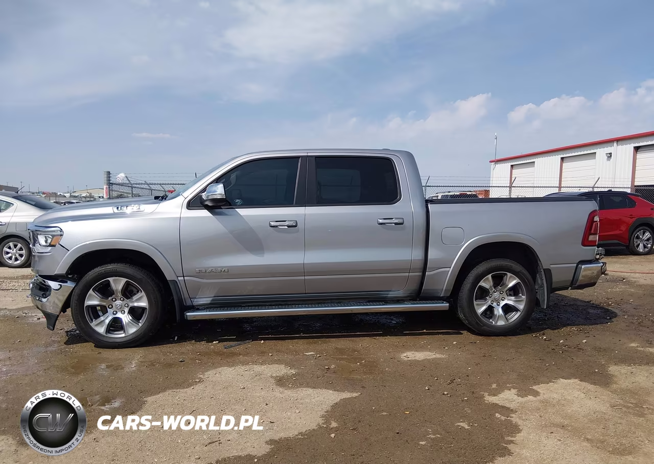 2020 Ram 1500 Laramie 4X4 5'7 Box VIN:1C6SRFJT2LN244032 - 14
