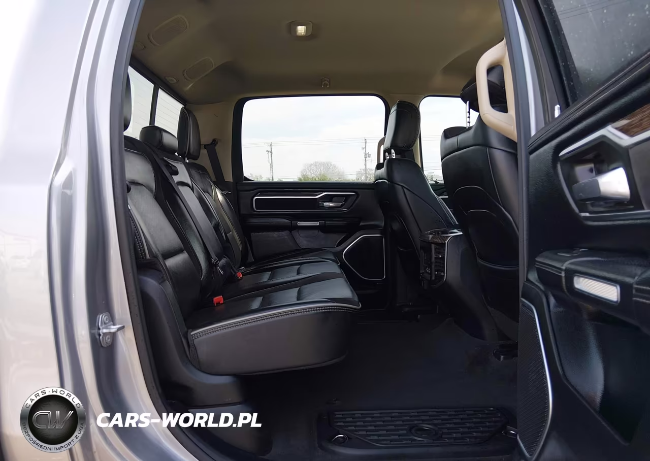 2020 Ram 1500 Laramie 4X4 5'7 Box VIN:1C6SRFJT2LN244032 - 8