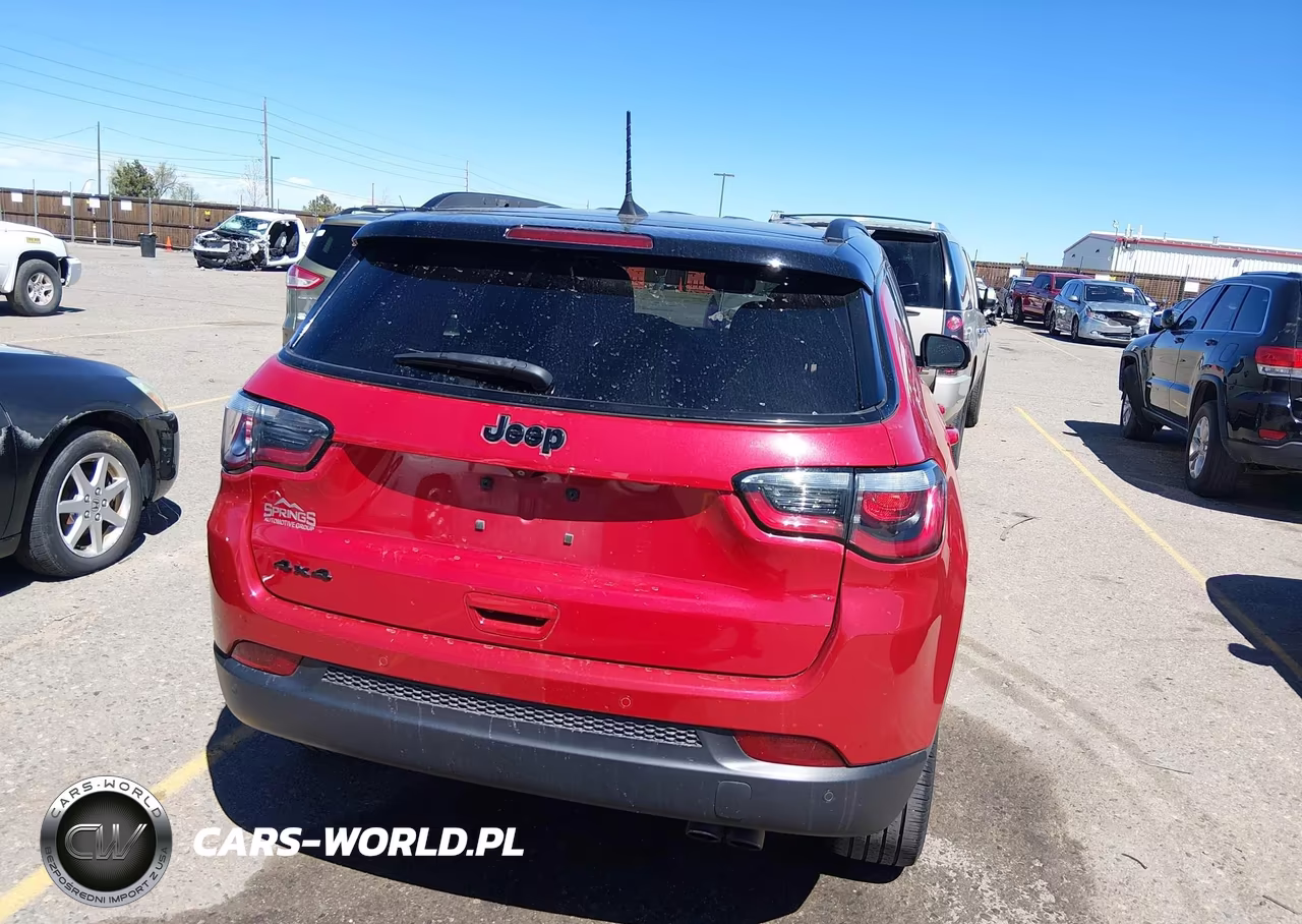 2019 Jeep Compass High Altitude 4X4 VIN:3C4NJDCB0KT690457 - 16