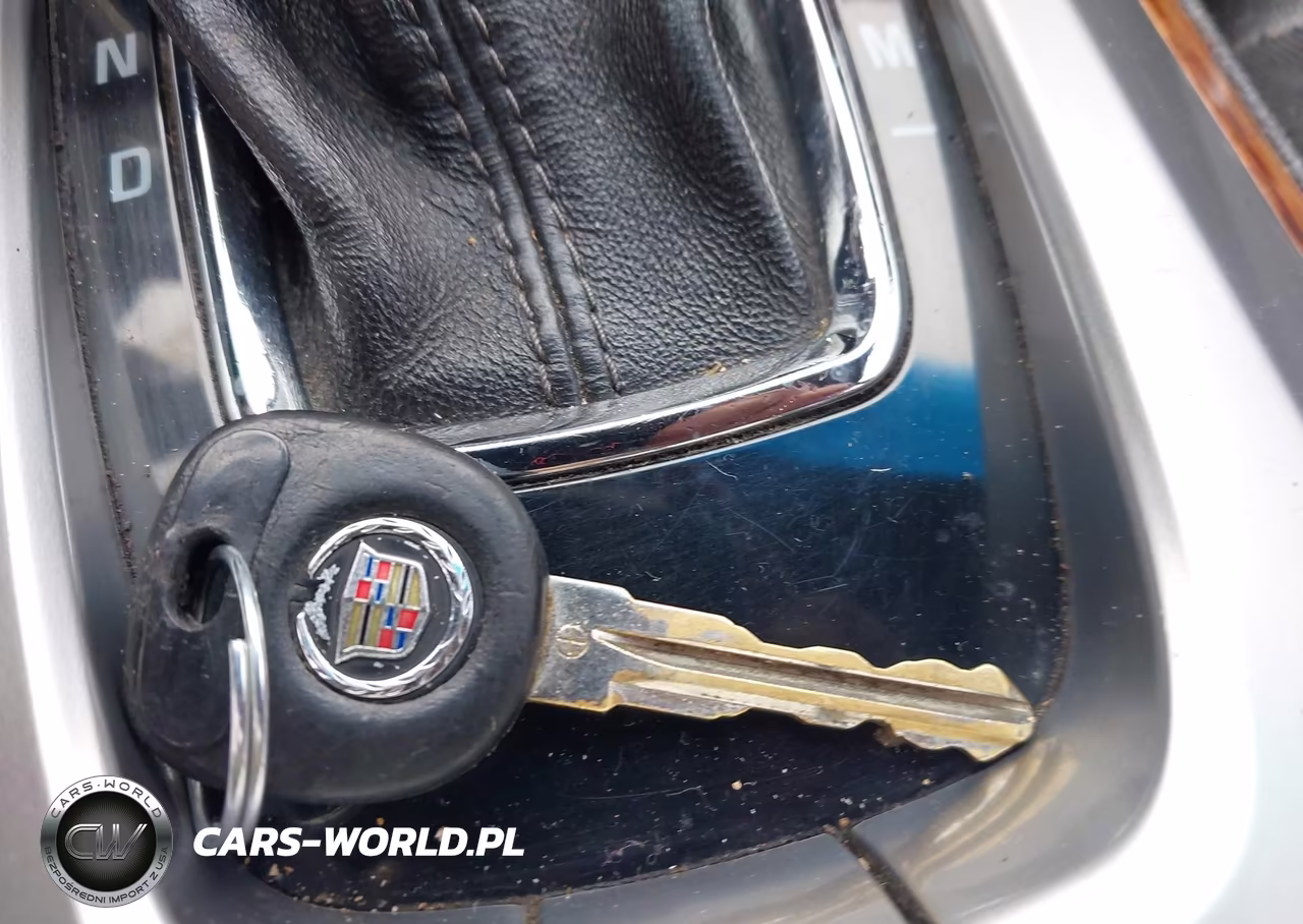 2010 Cadillac Cts Luxury VIN:1G6DF5EG5A0139757 - 11
