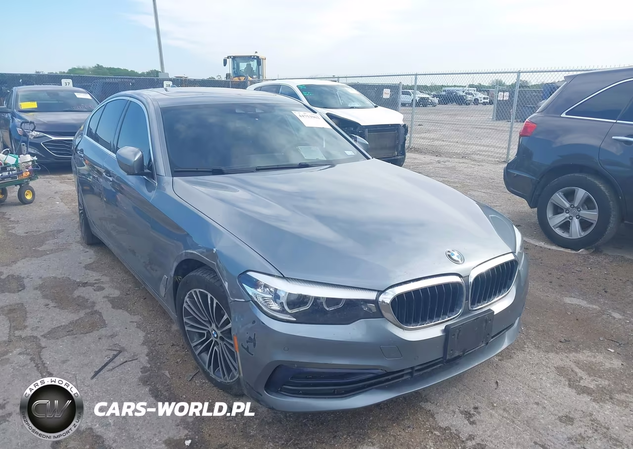 2019 BMW 530I xDrive – zdjęcie 1 z 16