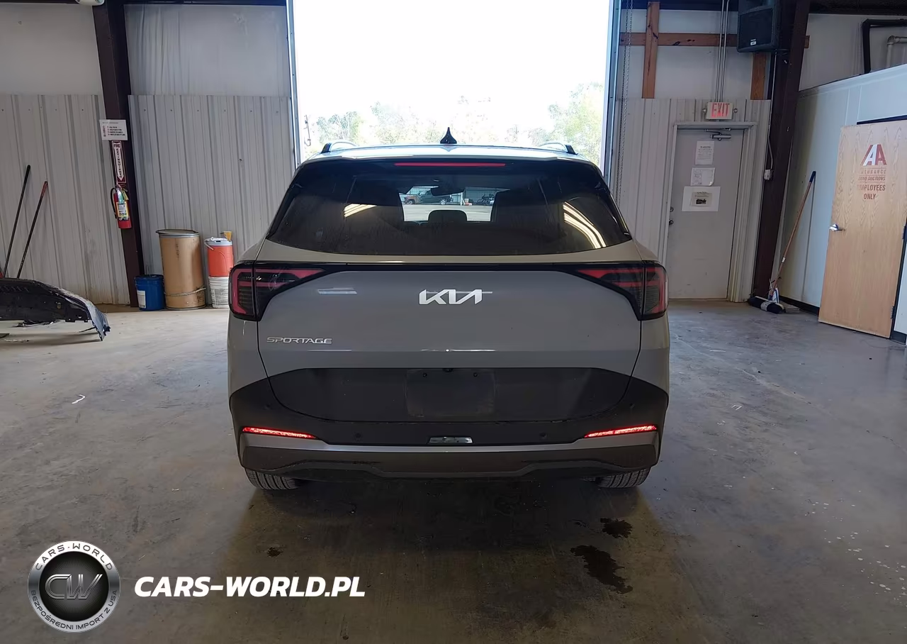 2026 Kia Sportage Ex VIN:5XYK33DFXTG379166 - 17