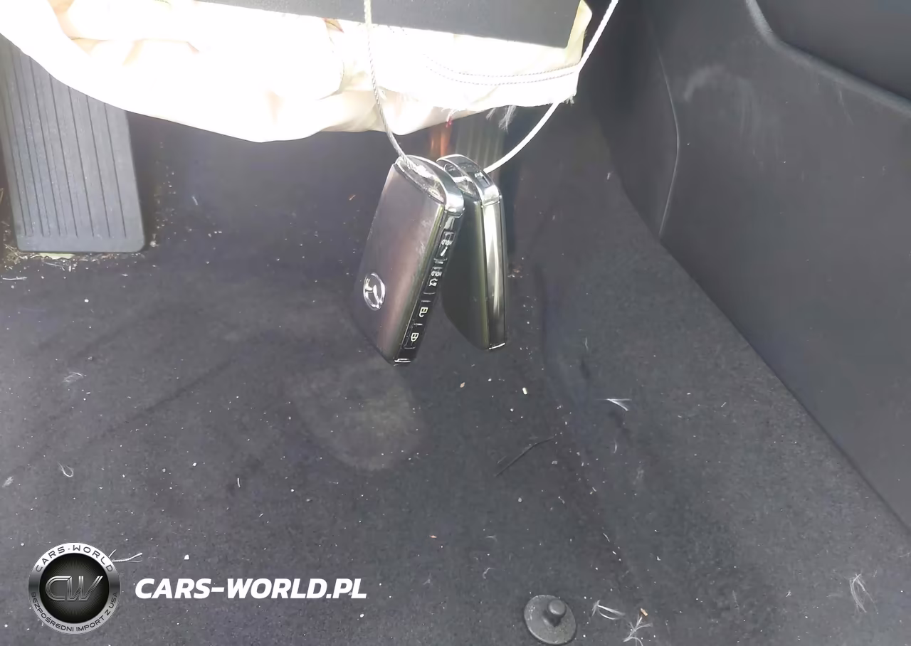 2025 Mazda Mazda3 2.5 S Select Sport VIN:3MZBPABMXSM455252 - 11