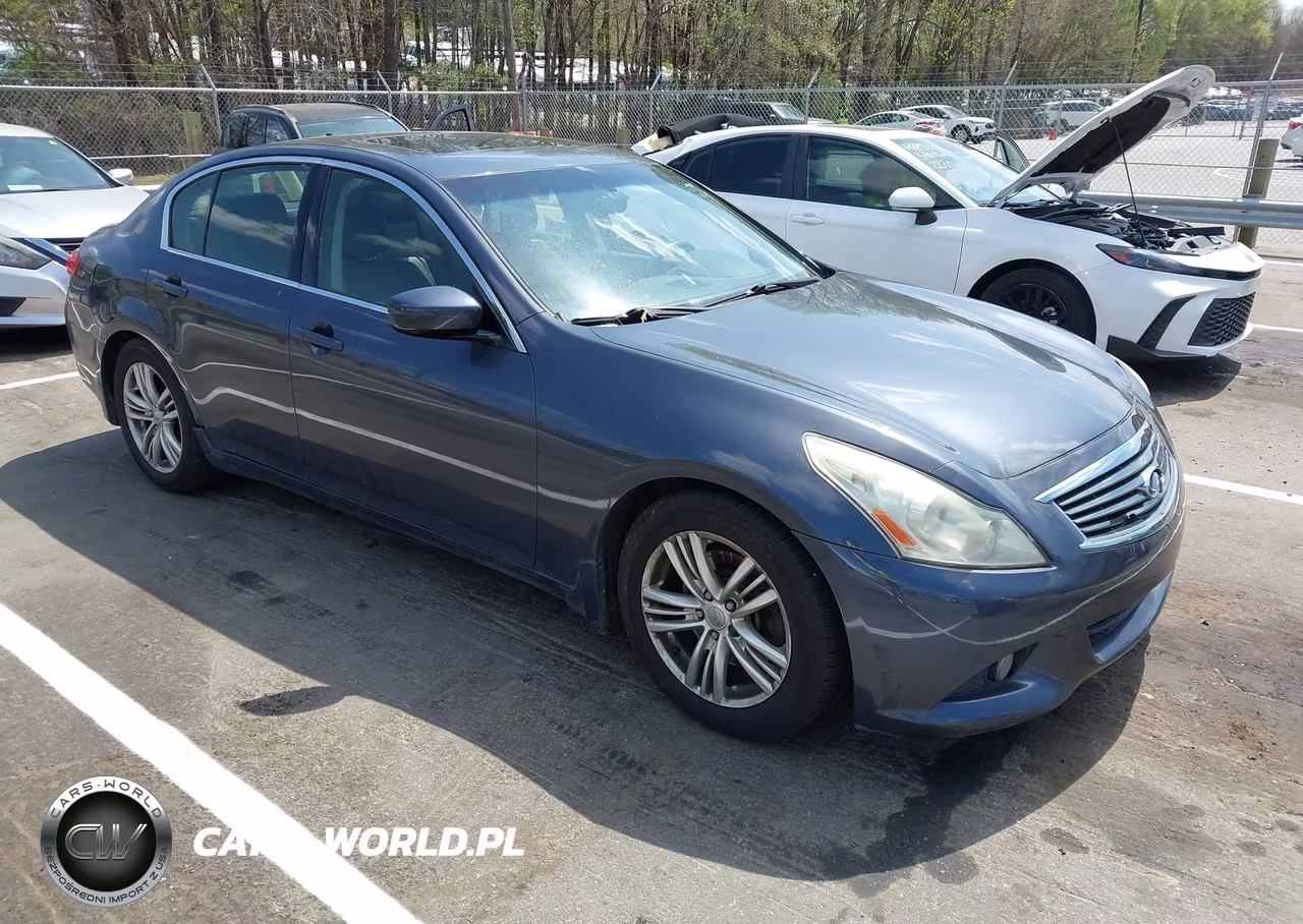 2012 Infiniti G37 Journey