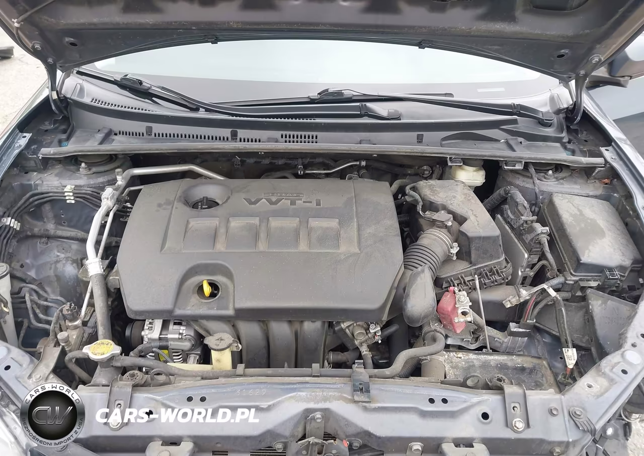 2017 Toyota Corolla Le VIN:5YFBURHE8HP657034 - 10