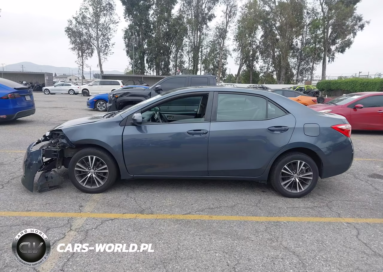 2017 Toyota Corolla Le VIN:5YFBURHE8HP657034 - 15