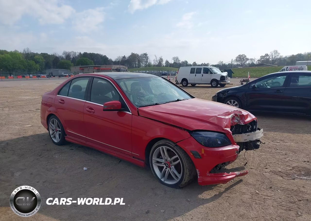 2011 Mercedes-Benz C 300 Luxury 4Matic-Sport 4Matic – zdjęcie 1 z 12