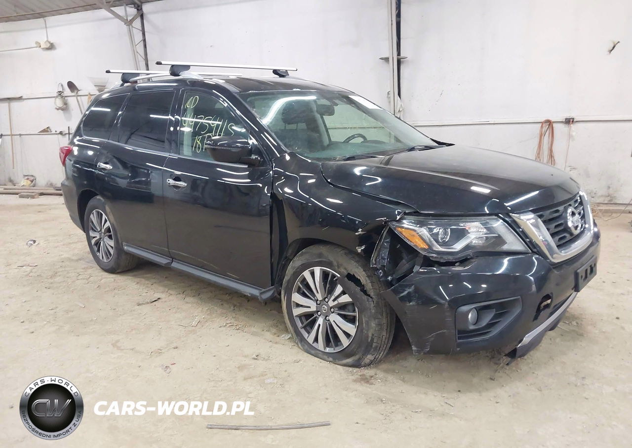 2018 Nissan Pathfinder Sv