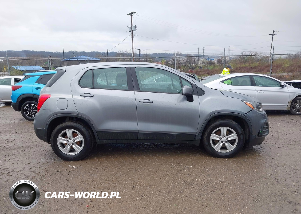 2020 Chevrolet Trax Fwd Ls VIN:3GNCJKSB3LL300571 - 13