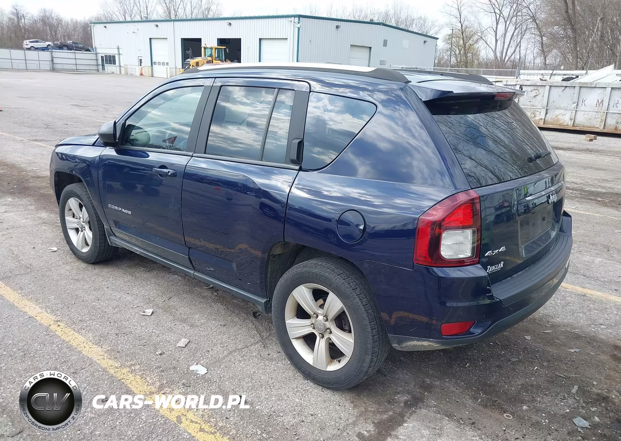 2015 Jeep Compass Sport VIN:1C4NJDBB2FD393137 - 3
