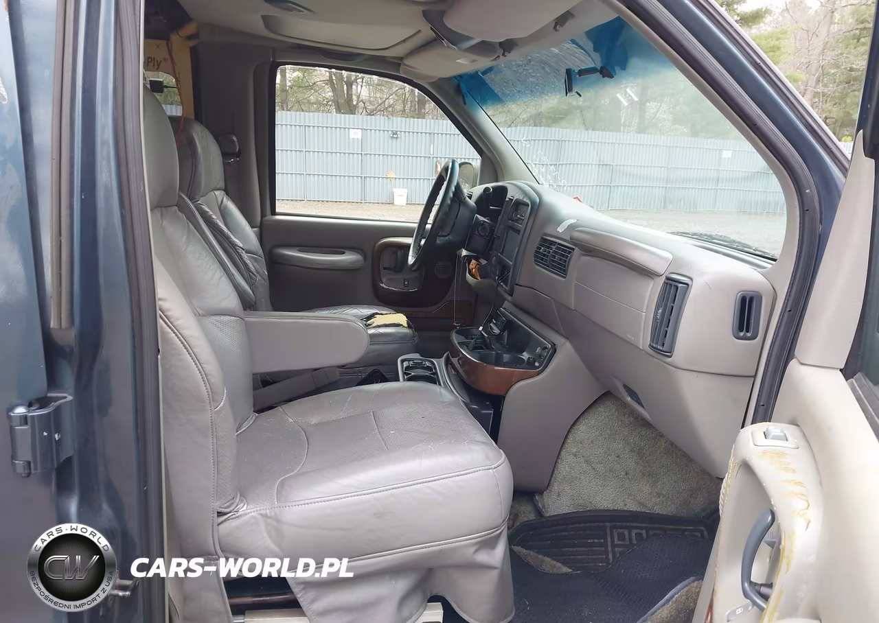 1999 Chevrolet Express VIN:1GBFG15R1X1083885 - 5