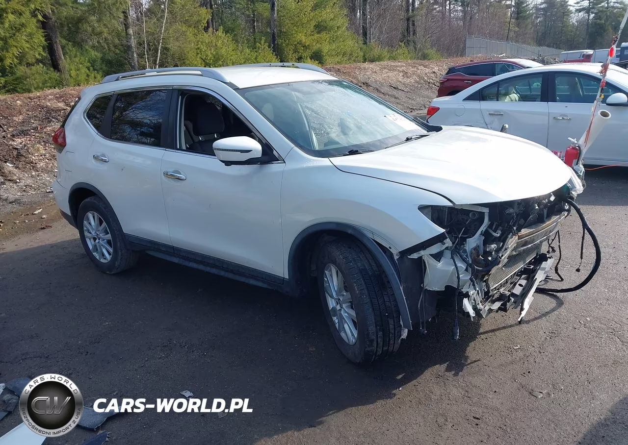 2018 Nissan Rogue Sv