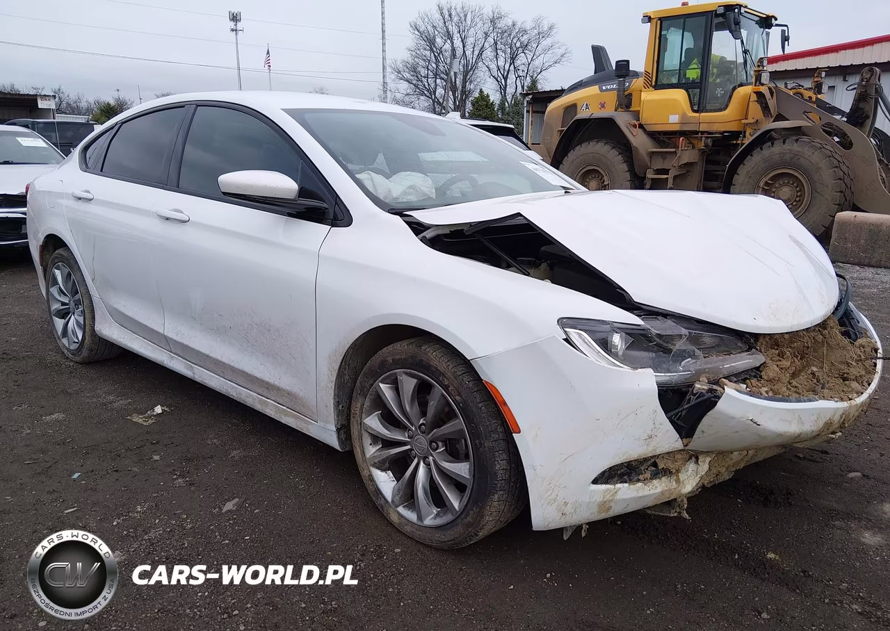 2015 Chrysler 200 S
