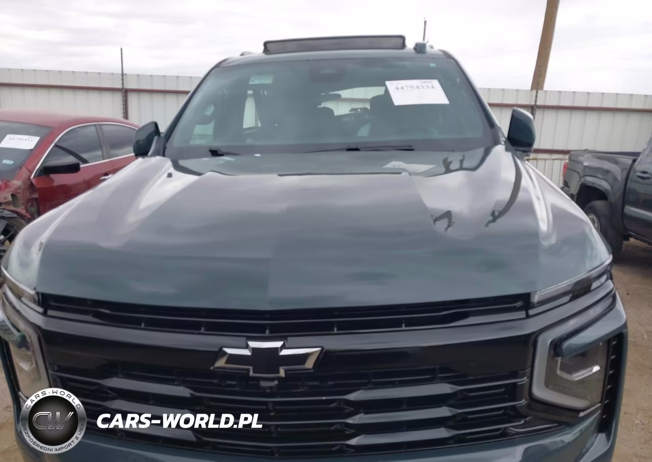 2025 Chevrolet Suburban 2Wd Rst VIN:1GNS5ERL2SR135085 - 13