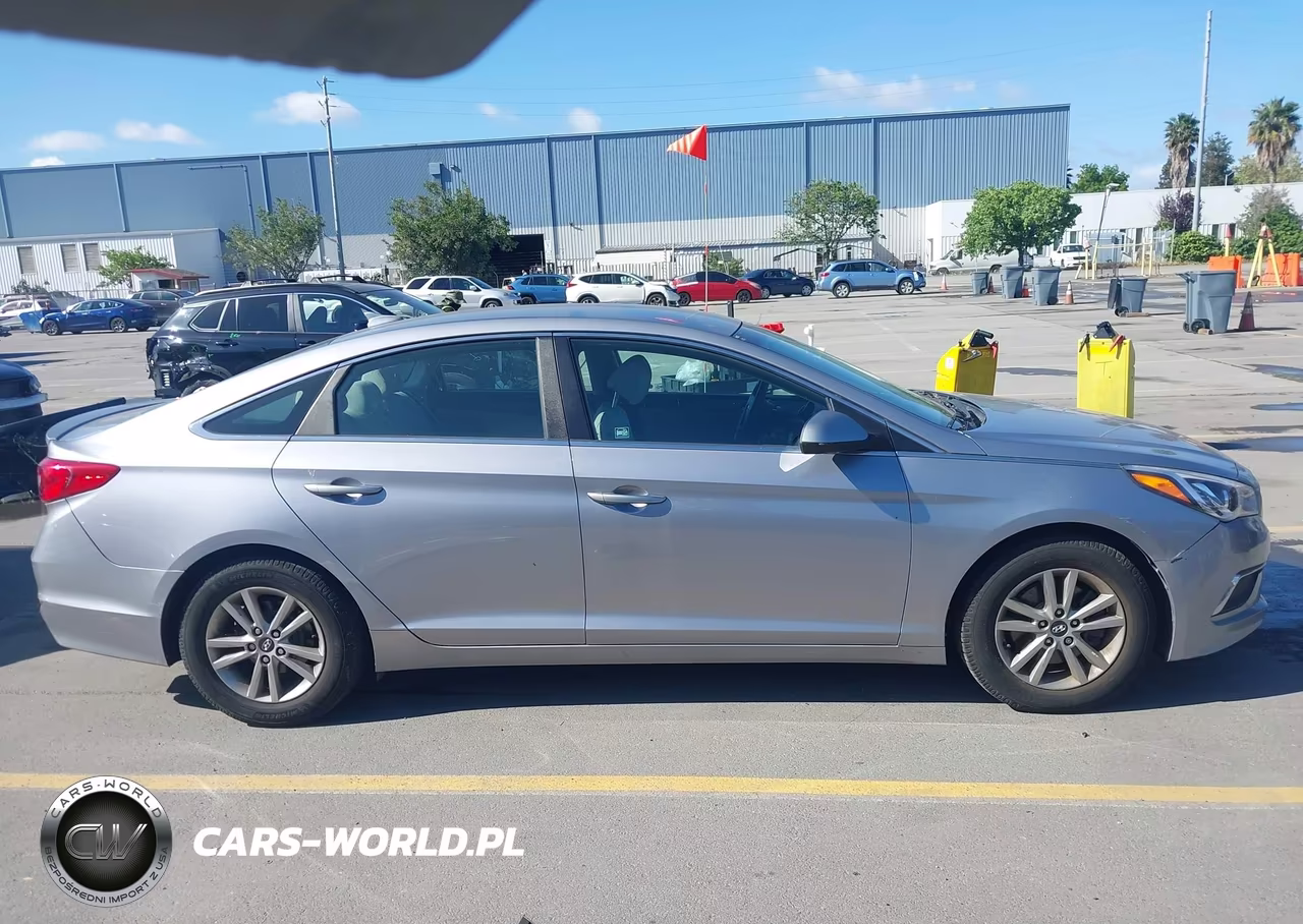 2015 Hyundai Sonata Se VIN:5NPE24AF1FH142816 - 14