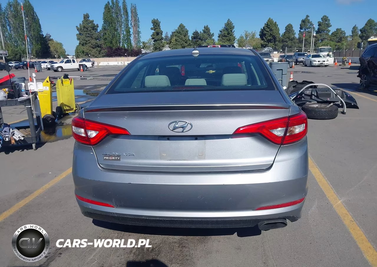 2015 Hyundai Sonata Se VIN:5NPE24AF1FH142816 - 17