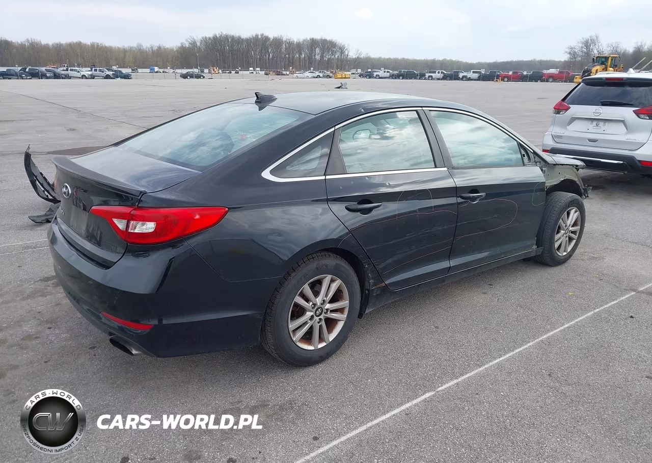 2015 Hyundai Sonata Se VIN:5NPE24AF2FH012639 - 4