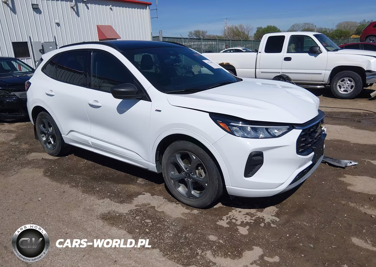2023 Ford Escape St-Line