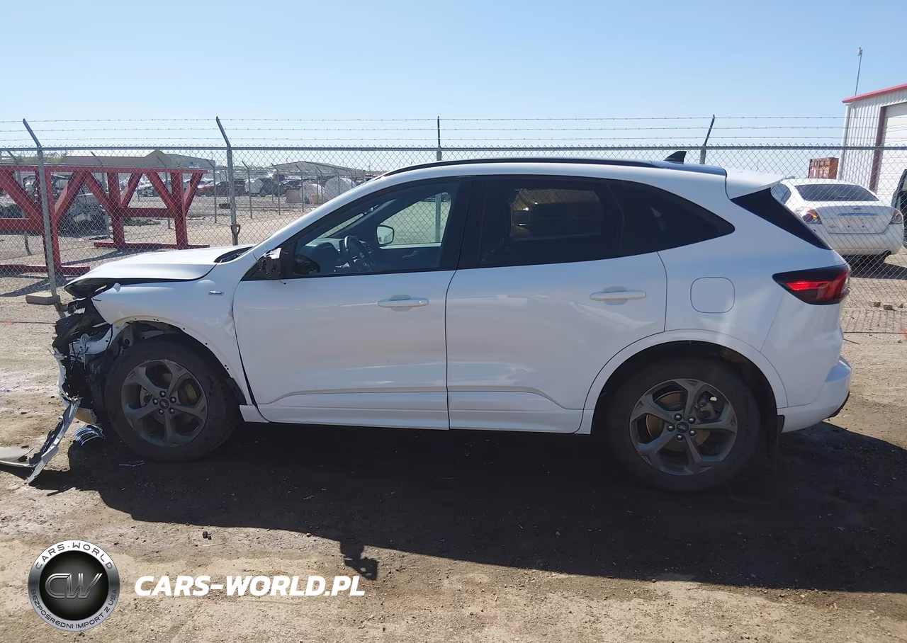 2023 Ford Escape St-Line VIN:1FMCU9MN2PUB39007 - 14
