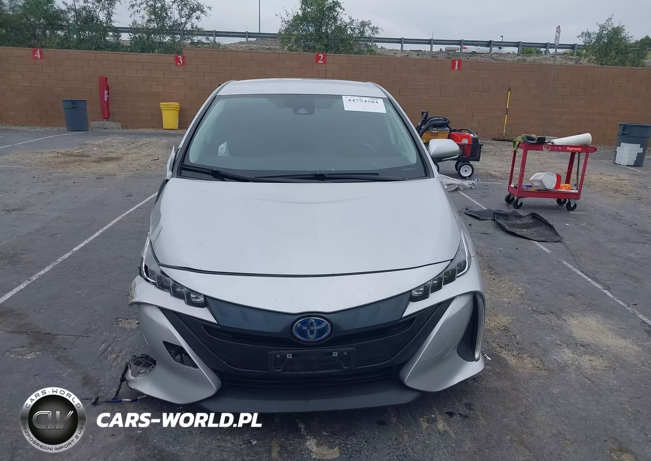 2021 Toyota Prius Prime Xle VIN:JTDKAMFP4M3191721 - 11