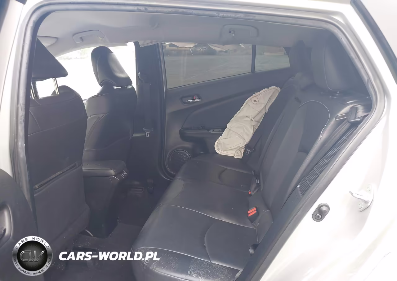 2021 Toyota Prius Prime Xle VIN:JTDKAMFP4M3191721 - 8