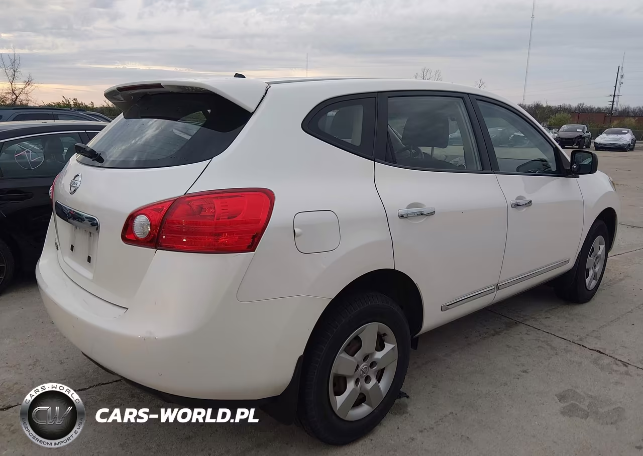 2011 Nissan Rogue S VIN:JN8AS5MT6BW174112 - 4
