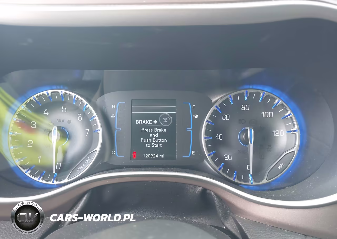 2017 Chrysler Pacifica Touring VIN:2C4RC1DG6HR529191 - 7