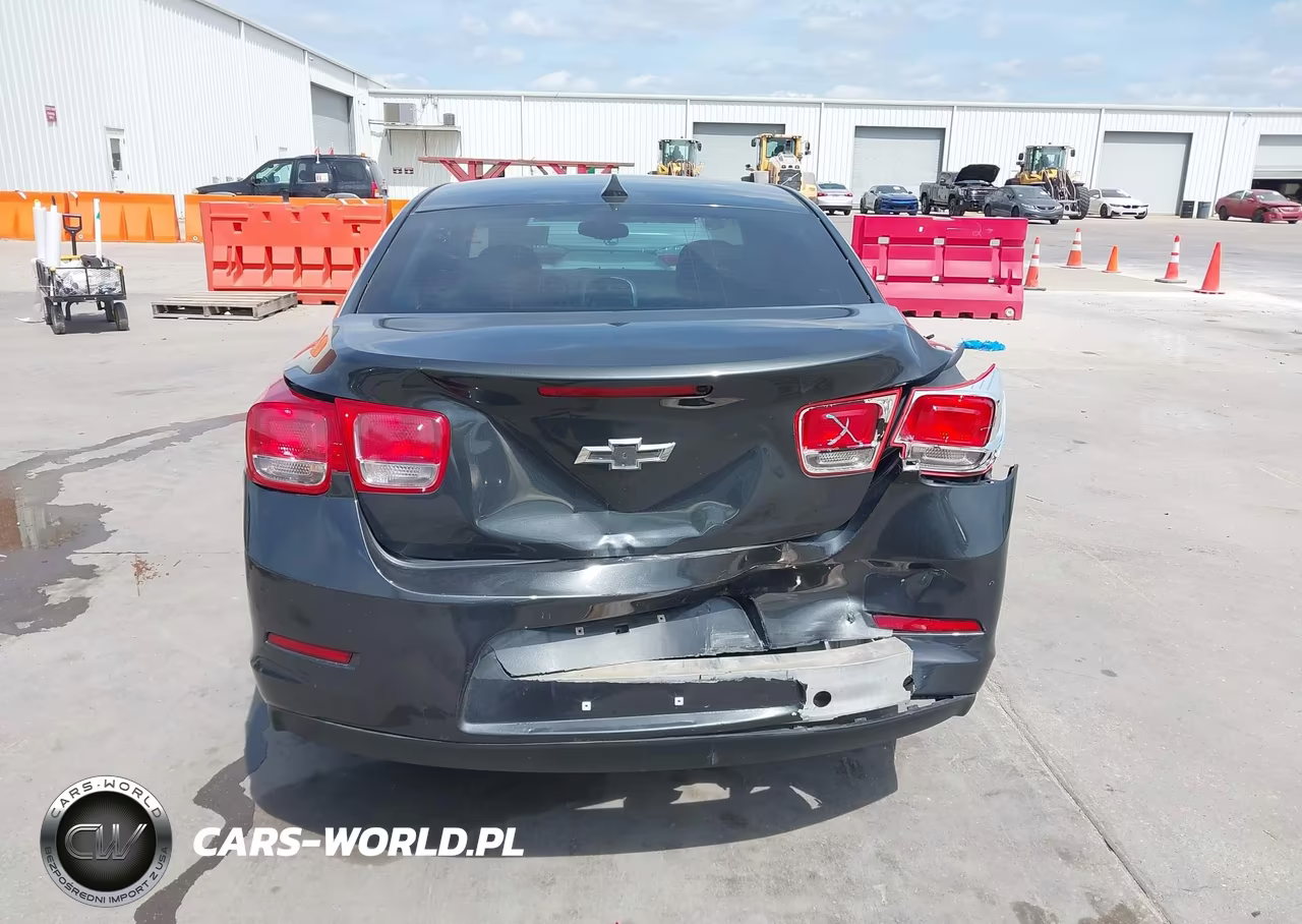 2014 Chevrolet Malibu 1Lt VIN:1G11C5SLXEF205998 - 16