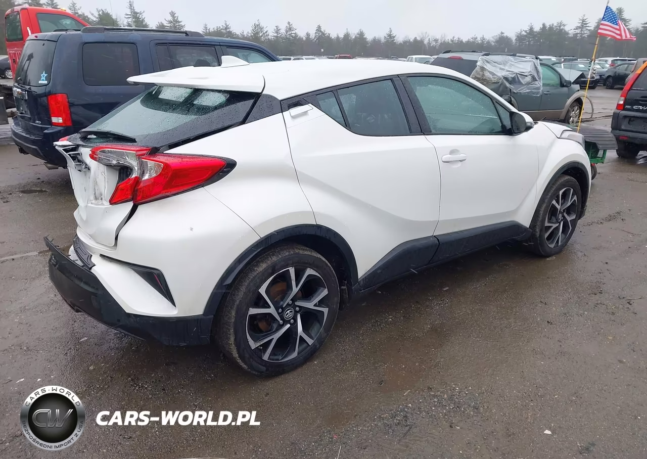 2018 Toyota C-Hr Xle Premium VIN:NMTKHMBX7JR059353 - 4