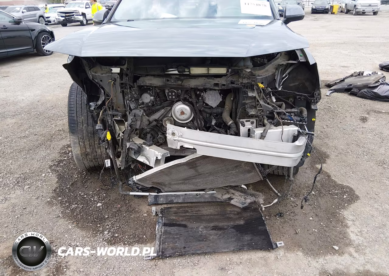 2019 Audi Q7 55 Premium VIN:WA1VAAF74KD003566 - 6