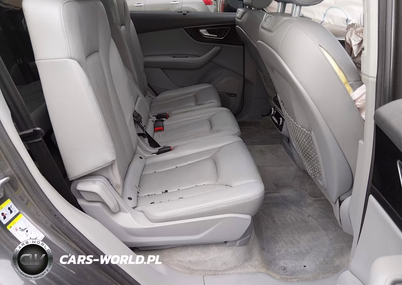 2019 Audi Q7 55 Premium VIN:WA1VAAF74KD003566 - 8