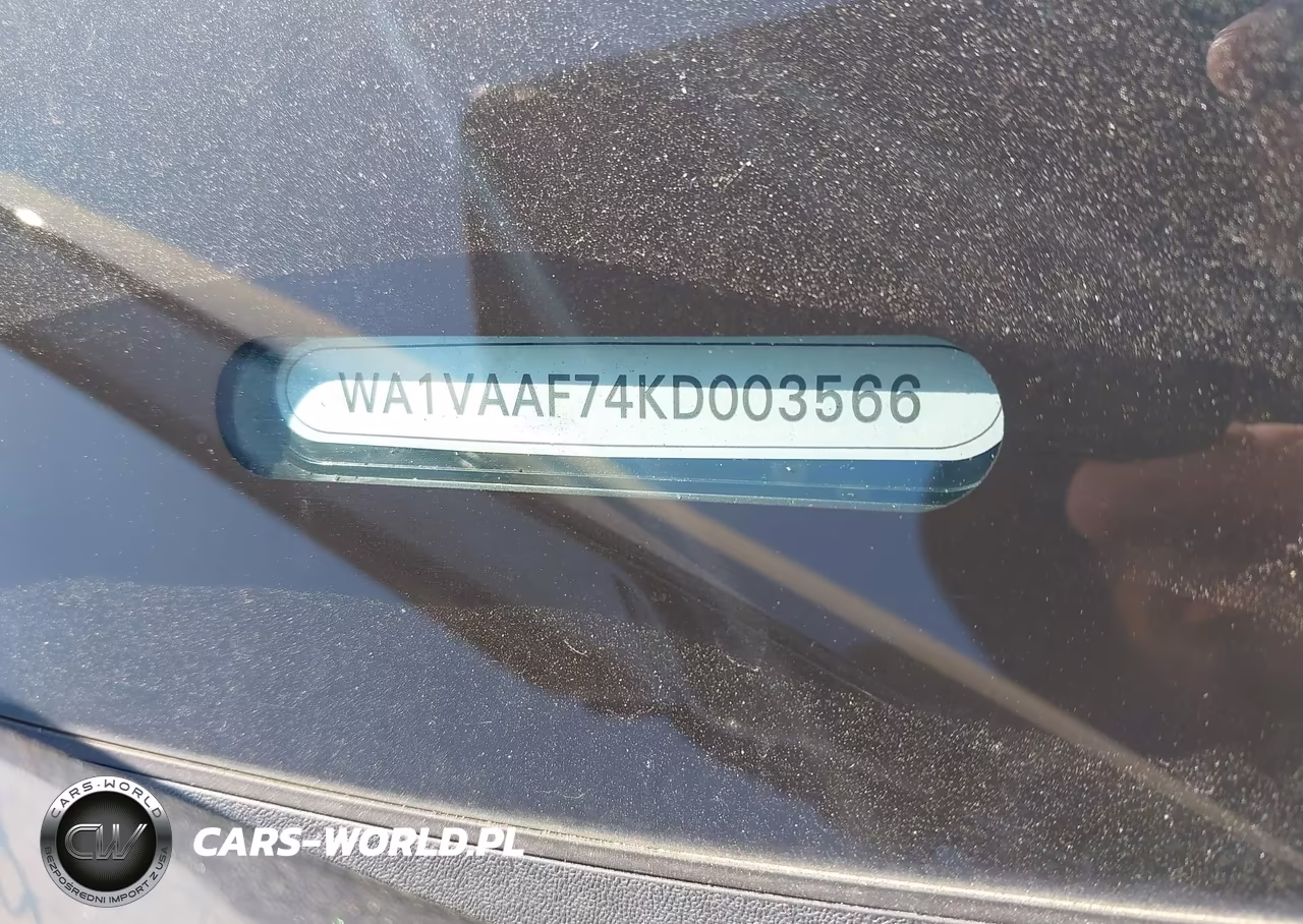 2019 Audi Q7 55 Premium VIN:WA1VAAF74KD003566 - 9