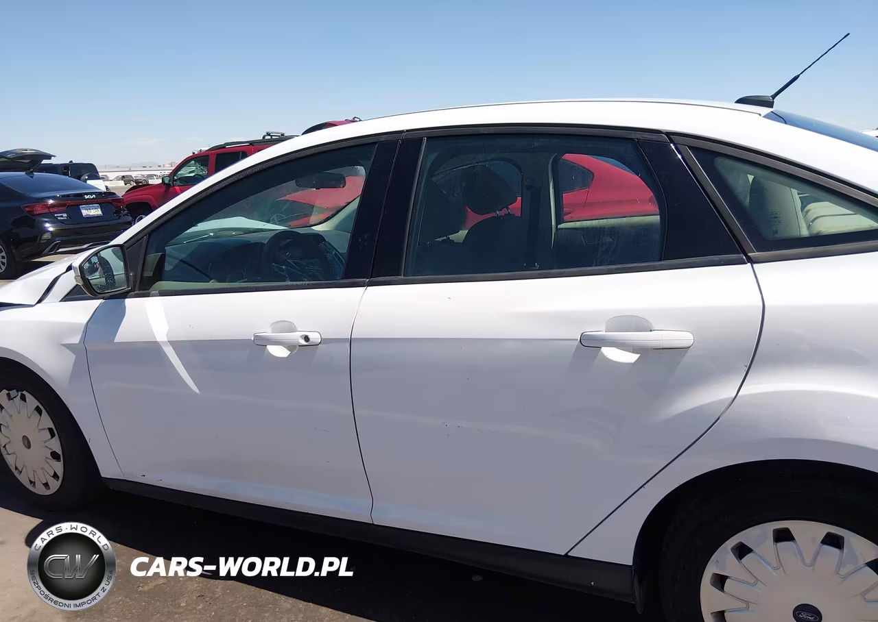 2014 Ford Focus Se VIN:1FADP3F2XEL351470 - 15