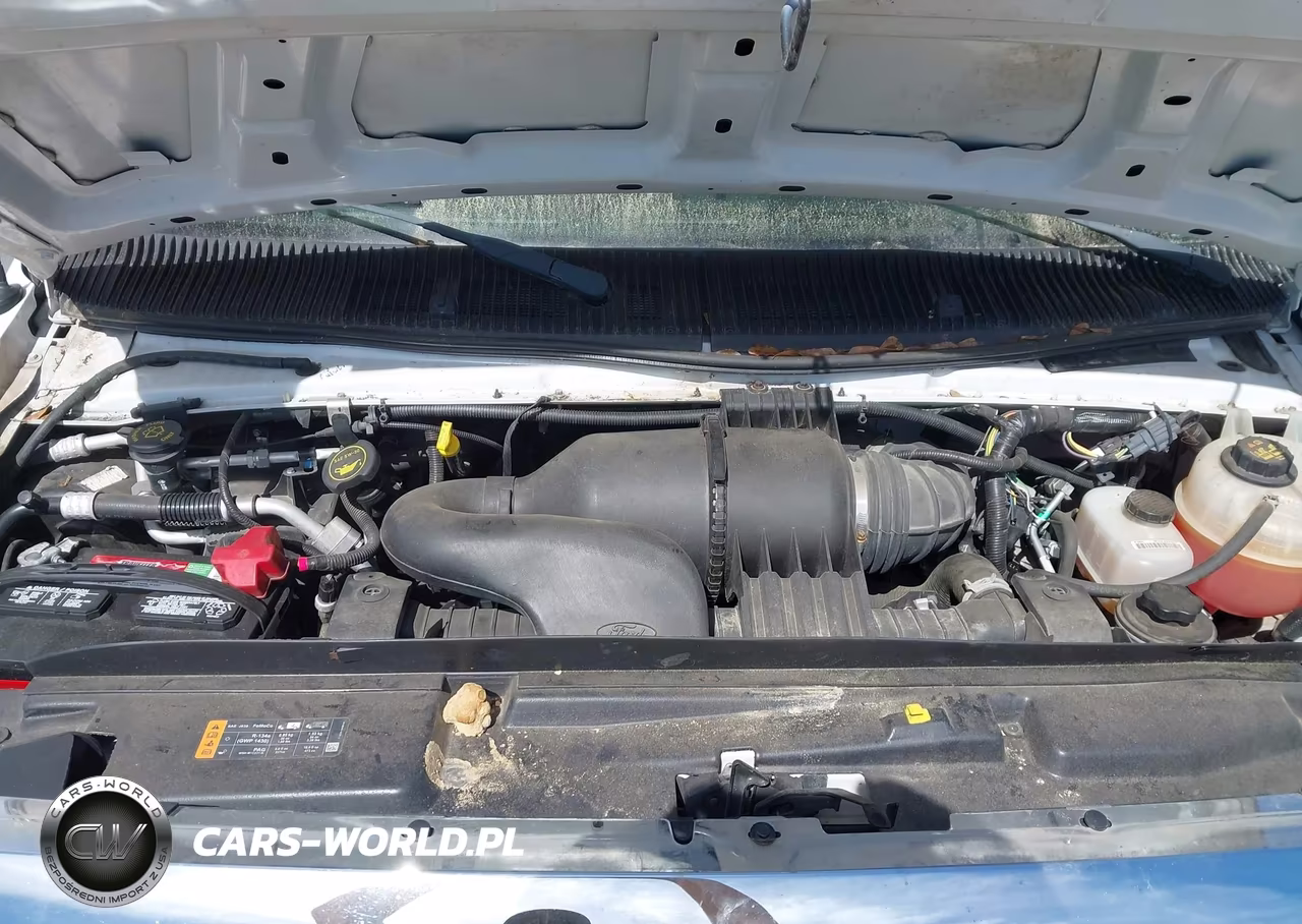 2018 Ford E-450 Cutaway VIN:1FDXE4FS3JDC05995 - 10