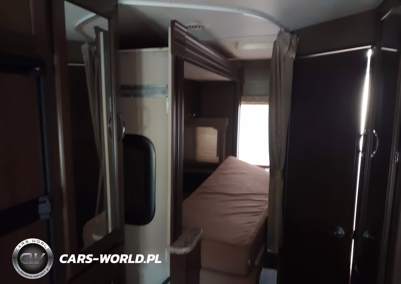 2018 Ford E-450 Cutaway VIN:1FDXE4FS3JDC05995 - 12