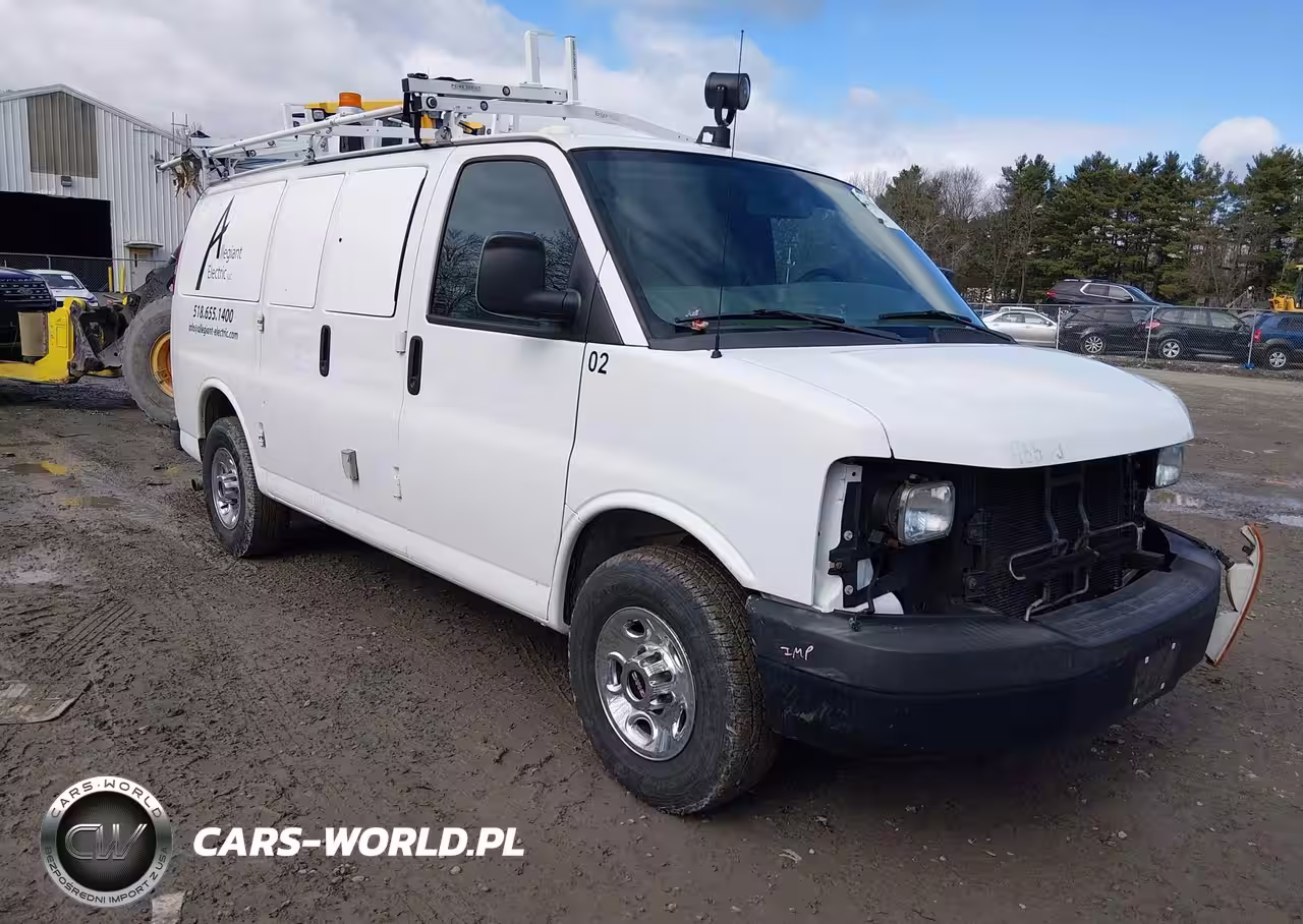 2013 GMC Savana 3500 Work Van