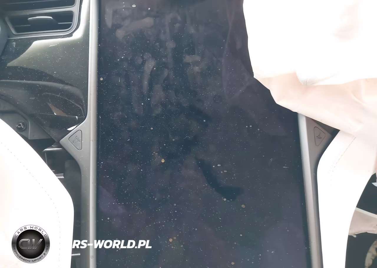 2020 Tesla Model X Long Range Dual Motor All-Wheel Drive-Long Range Plus Dual Motor All-Wheel Drive VIN:5YJXCBE25LF282282 - 17