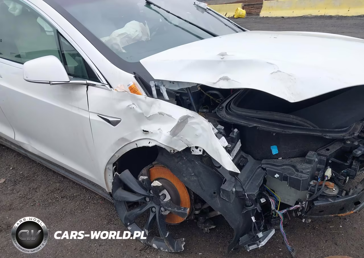 2020 Tesla Model X Long Range Dual Motor All-Wheel Drive-Long Range Plus Dual Motor All-Wheel Drive VIN:5YJXCBE25LF282282 - 18