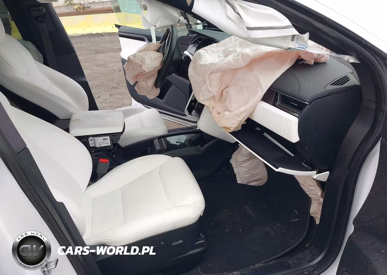 2020 Tesla Model X Long Range Dual Motor All-Wheel Drive-Long Range Plus Dual Motor All-Wheel Drive VIN:5YJXCBE25LF282282 - 5
