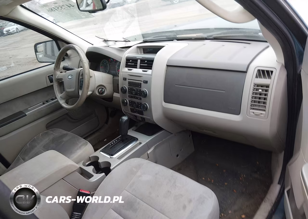 2012 Ford Escape Xlt VIN:1FMCU0D71CKA82723 - 5