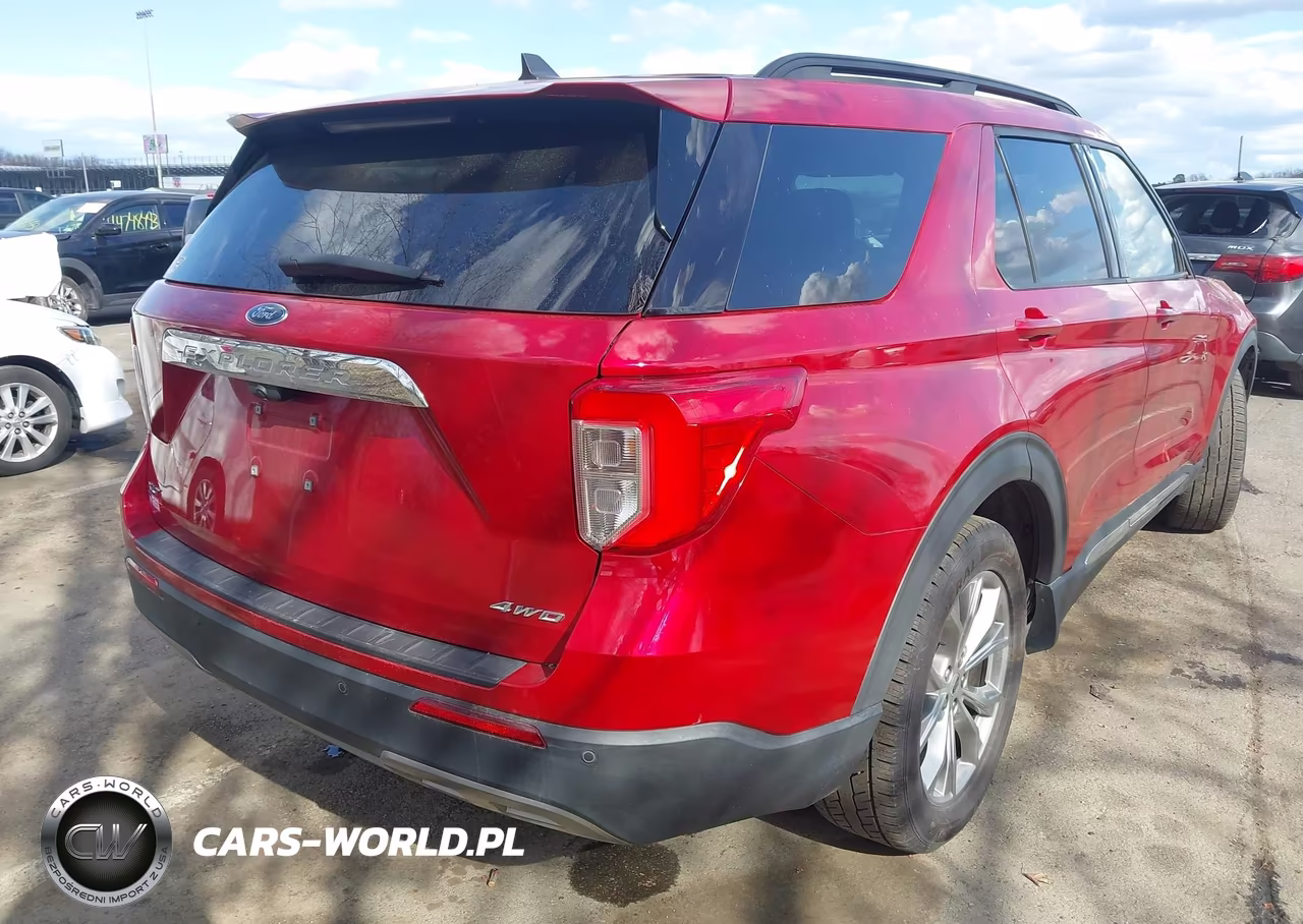2021 Ford Explorer Xlt VIN:1FMSK8DHXMGB38963 - 4