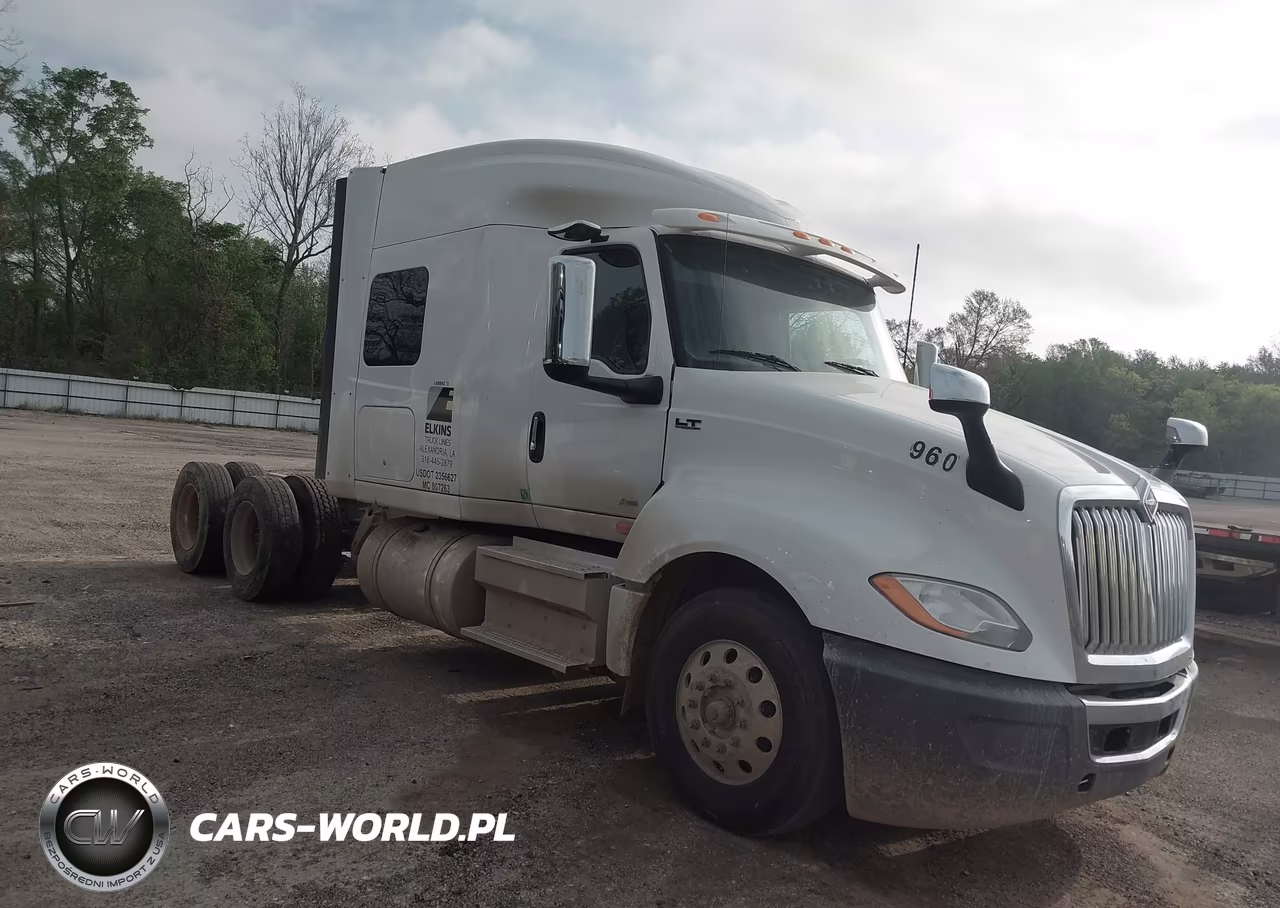 2019 International Lt