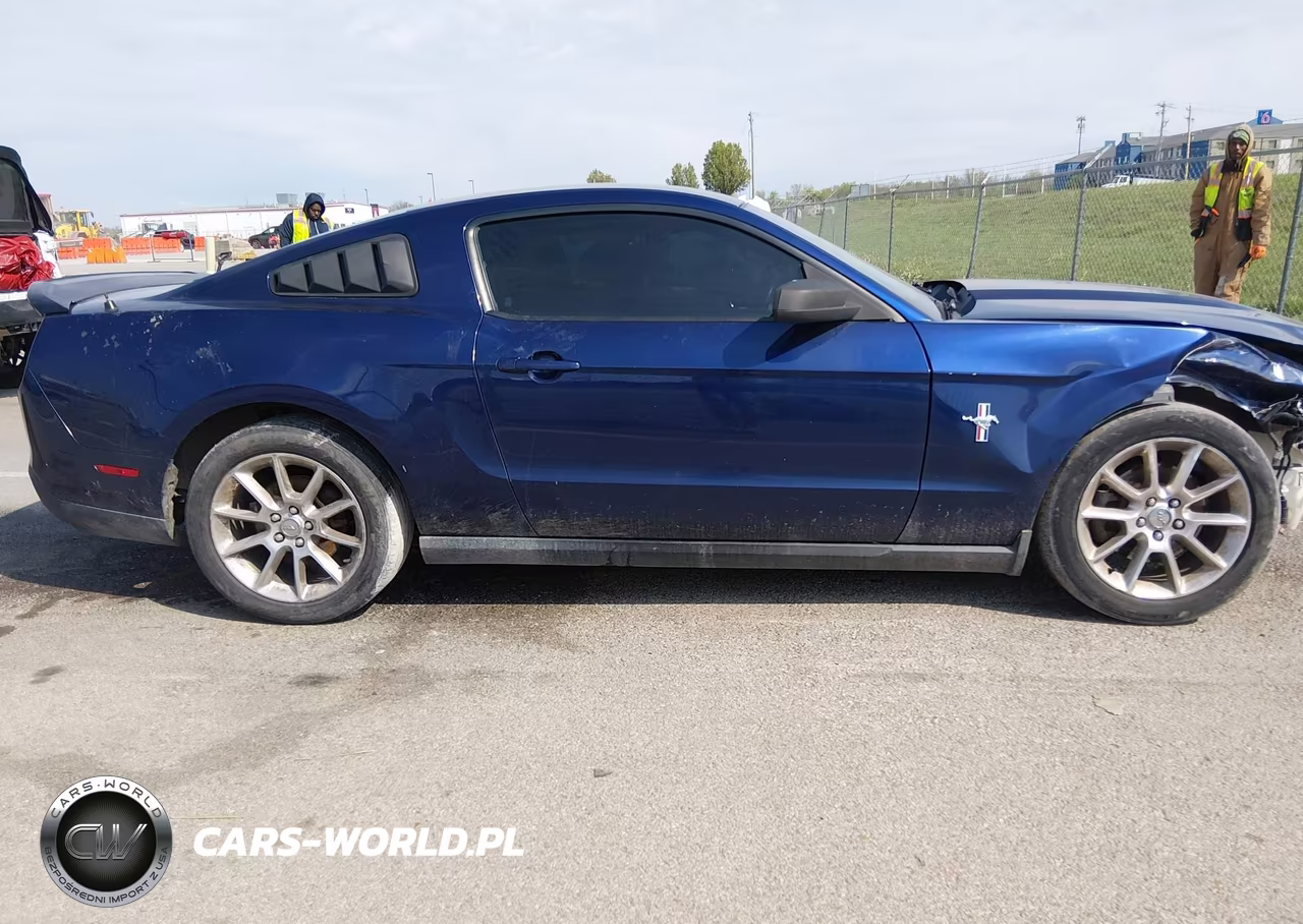 2011 Ford Mustang V6 Premium VIN:1ZVBP8AM1B5119425 - 13