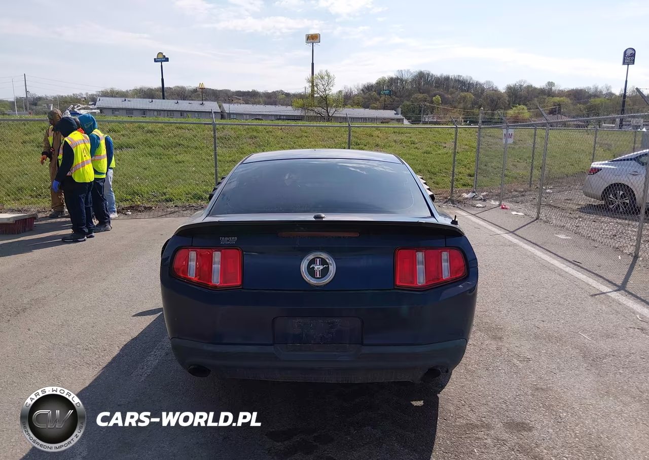 2011 Ford Mustang V6 Premium VIN:1ZVBP8AM1B5119425 - 16